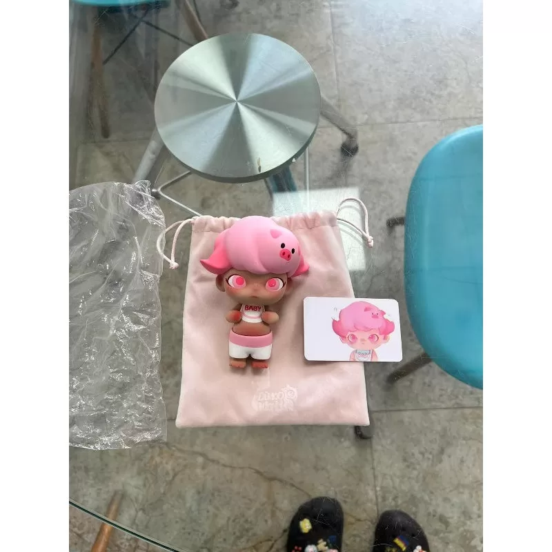 Figurină limitată DIMOO Baby Piggy
