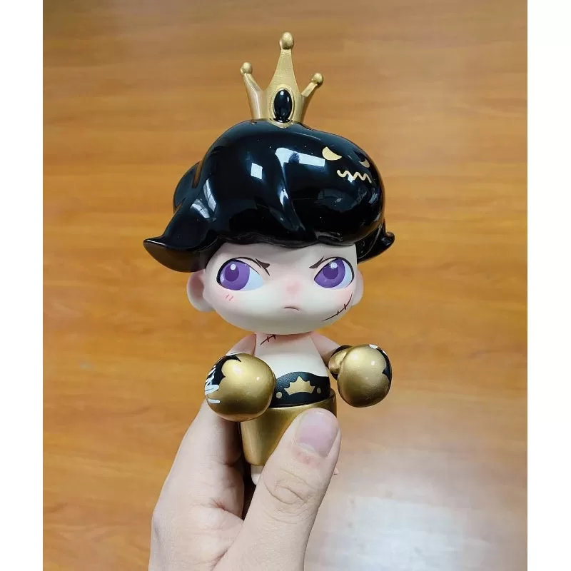 Figurină limitată DIMOO Golden Boxer