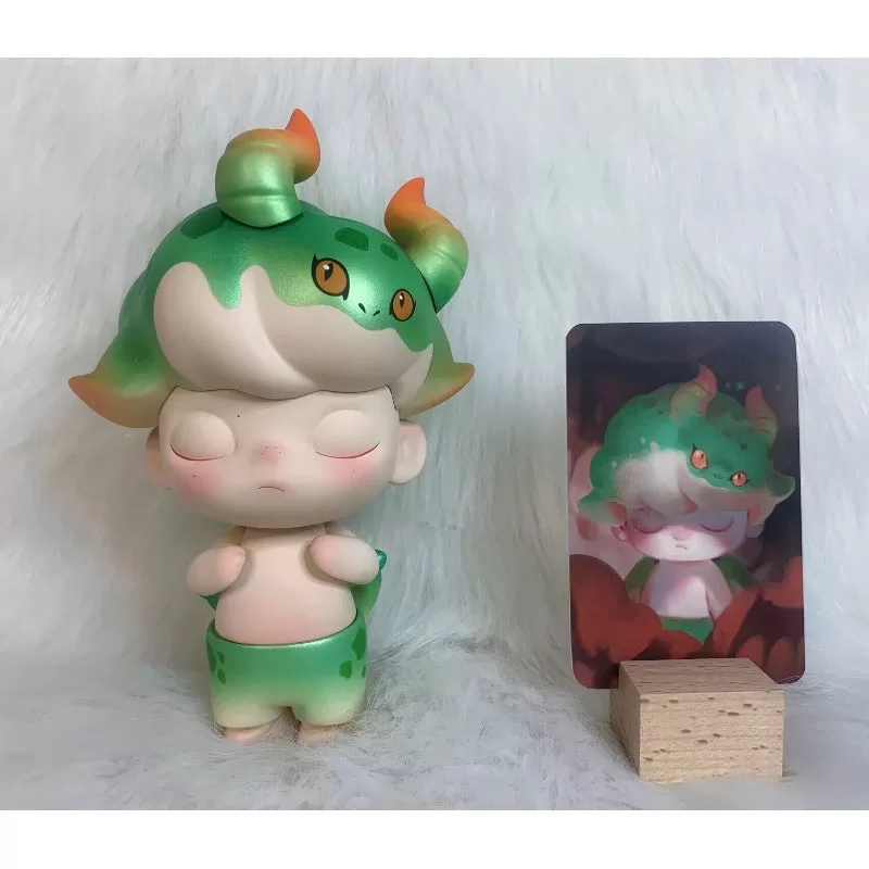 Figurină limitată DIMOO Little Dragon Green