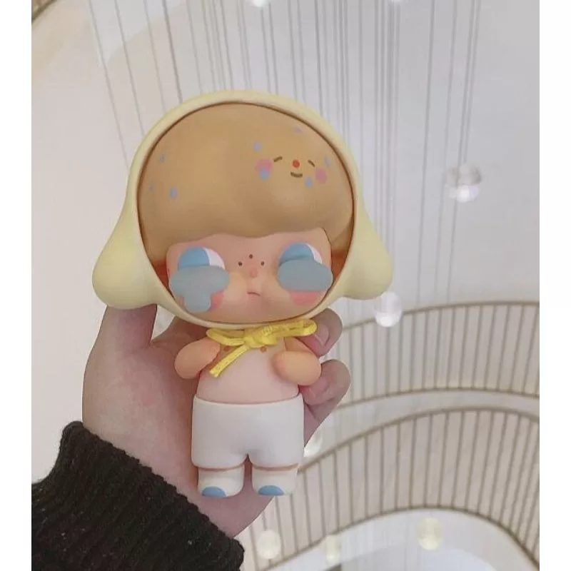 Figurină limitată DIMOO x Crybaby Yellowday