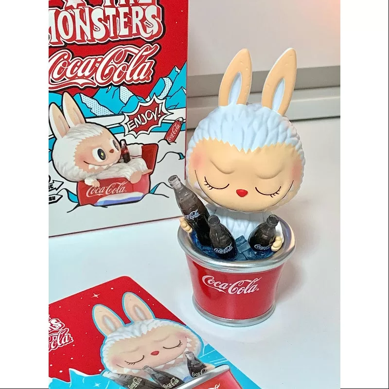Labubu The Monsters Coca Cola Series E timpul să se răcească