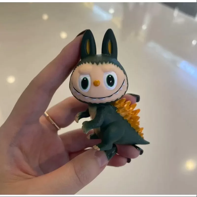Labubu The Monsters Kaiju Hunting Series 2.5 Series Gojimomo ediție normală