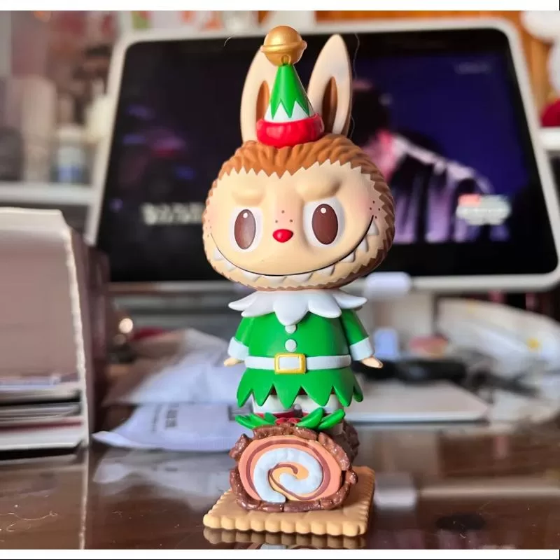 Labubu The Monsters Let’s Christmas Series Bûche de Noël Cake
