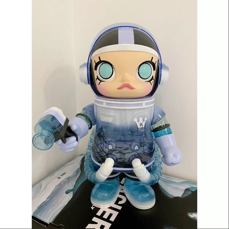 MEGA SPACE MOLLY 1000% Glacier 2023 Ediție limitată