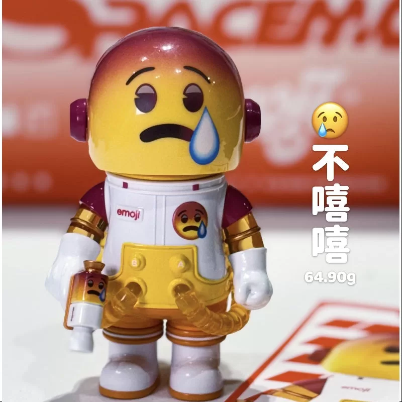 MEGA SPACE MOLLY Seria emoji 100% X O SITUAȚIE ÎNCERCĂTORĂ