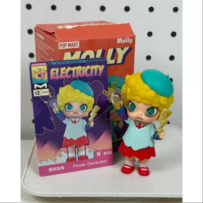 MOLLY Generatorul de energie din seria My Instant Superpower