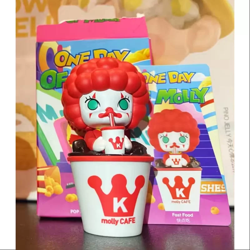 MOLLY O zi din seria Molly Fast Food